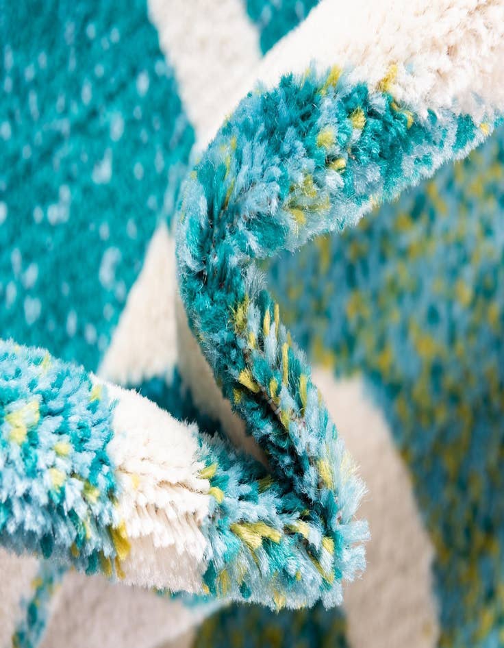 Detail image of Jane Seymour 8' x 10' Open Hearts Rug