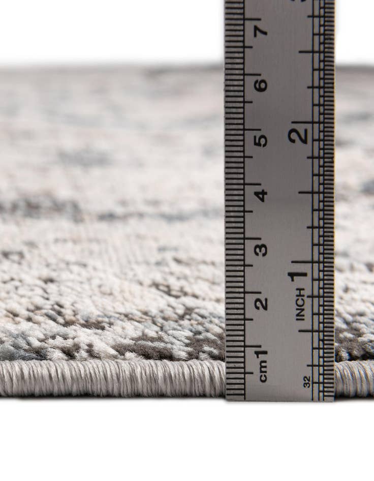 Detail image of  6' x 9' Oregon Rug