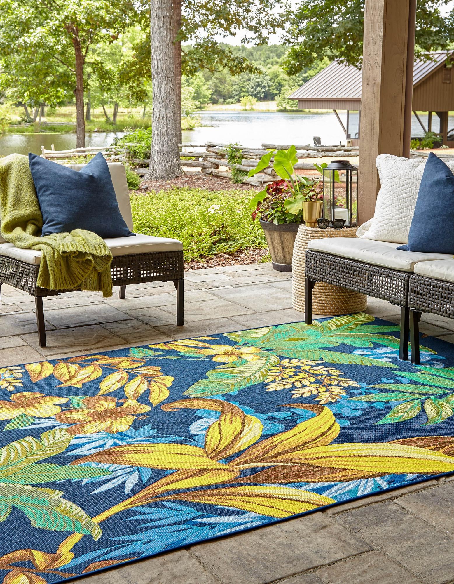 Multicolor 6' x 9' Botanical Indoor / Outdoor Rug | Rugs.com