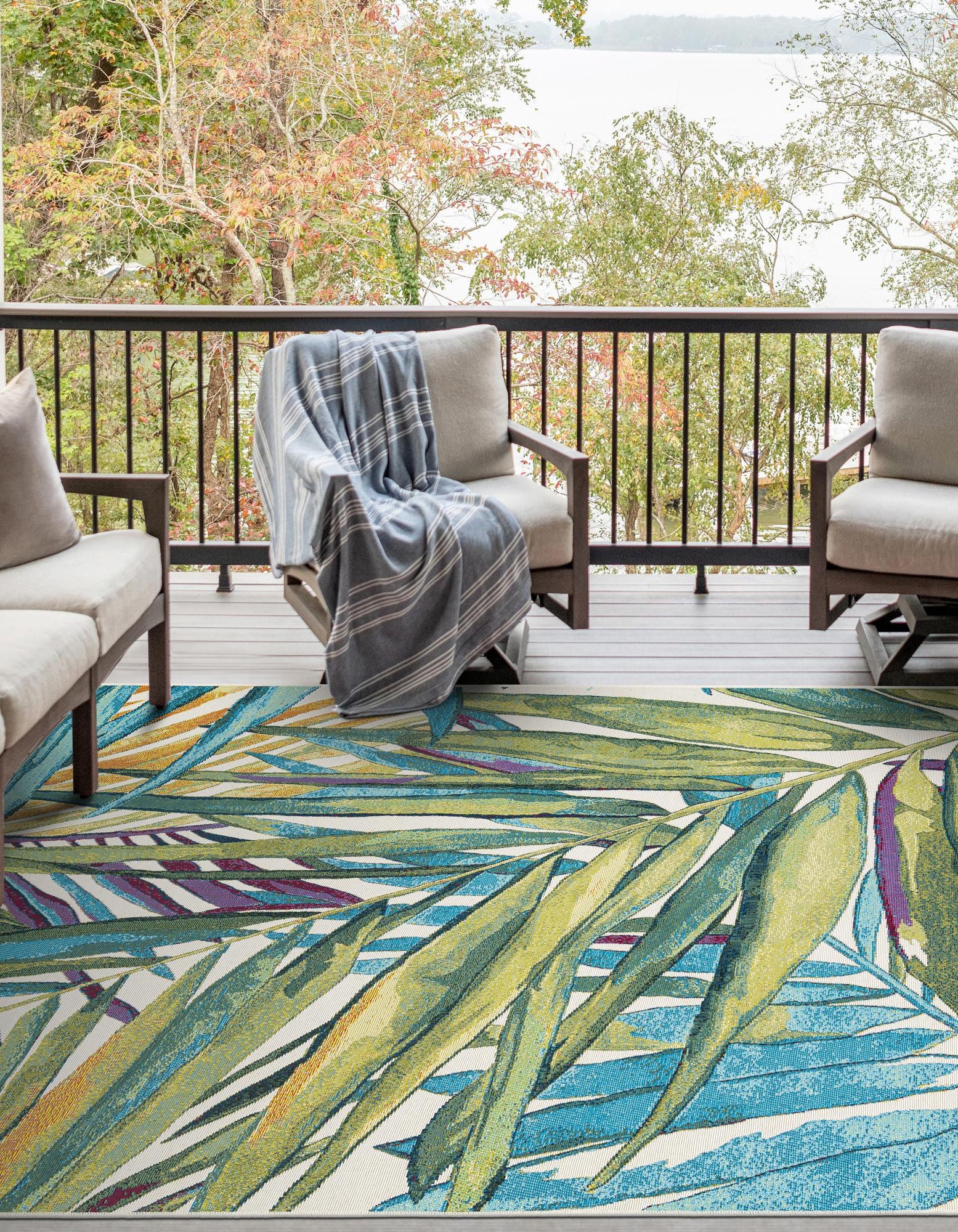 Multicolor 4' x 6' Botanical Indoor / Outdoor Rug | Rugs.com