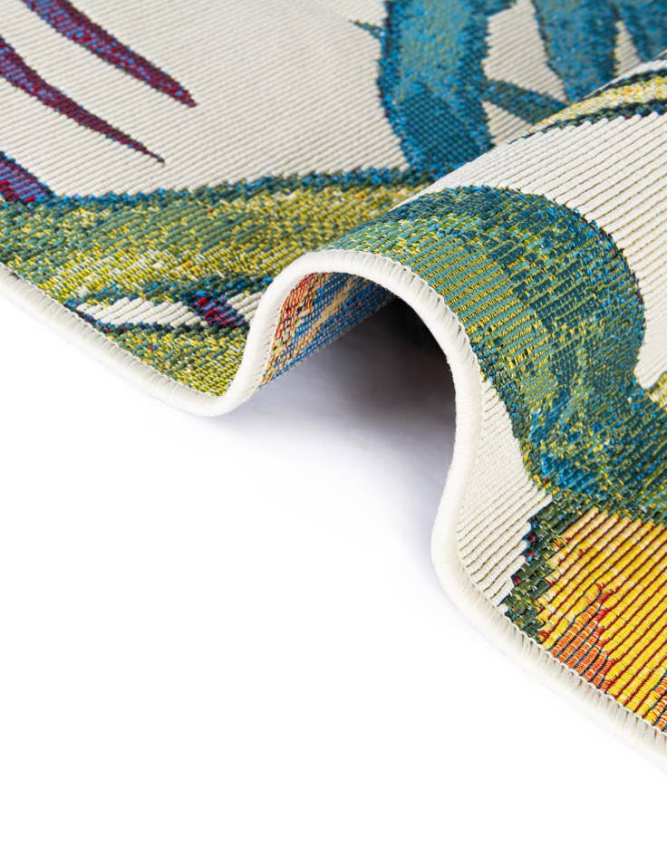 Detail image of  4' x 6'  Washable Botanical Indoor / Outdoor Rug