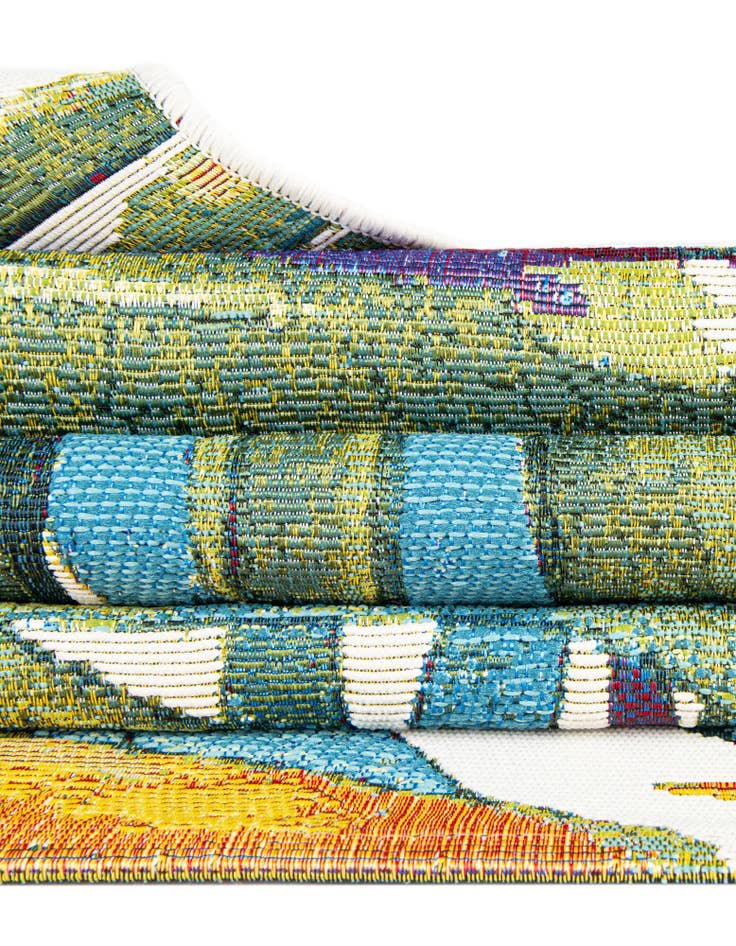 Detail image of  4' x 6'  Washable Botanical Indoor / Outdoor Rug