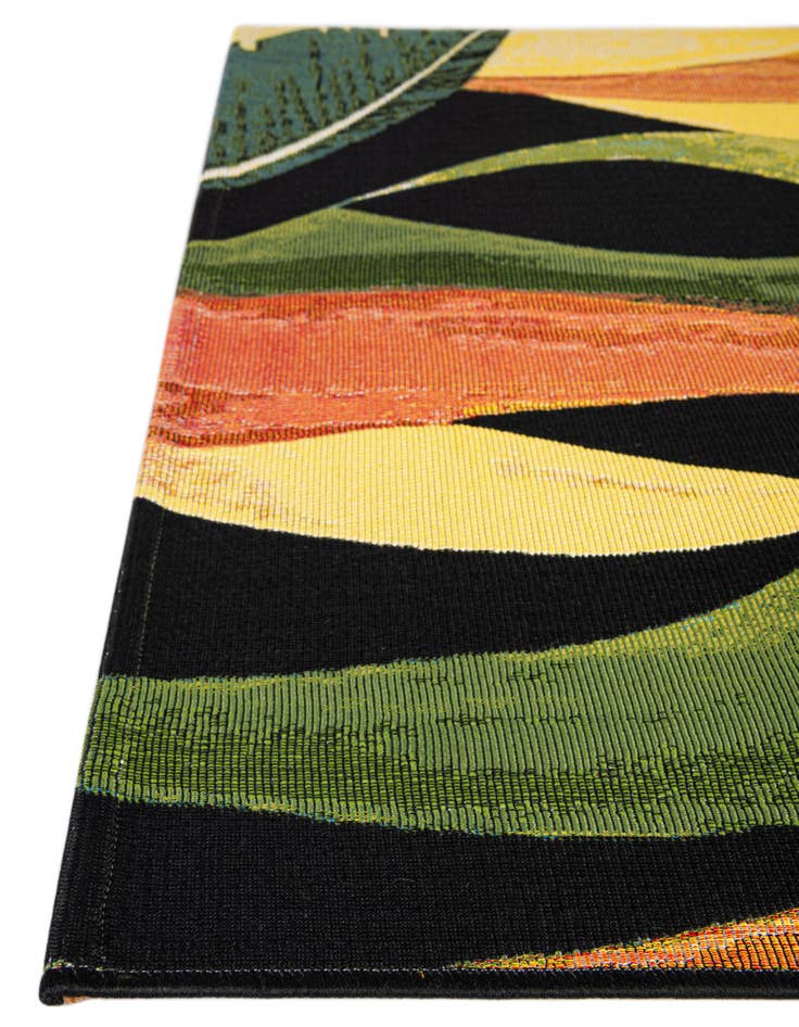 Detail image of  7' x 10'  Washable Botanical Indoor / Outdoor Rug