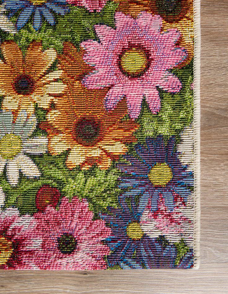 Detail image of  4' x 6'  Washable Botanical Indoor / Outdoor Rug