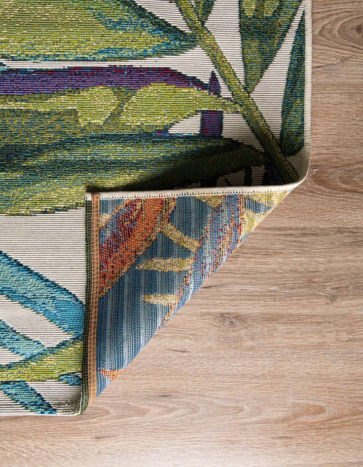 Detail image of  3' 3 x 5' 3  Washable Botanical Indoor / Outdoor Rug