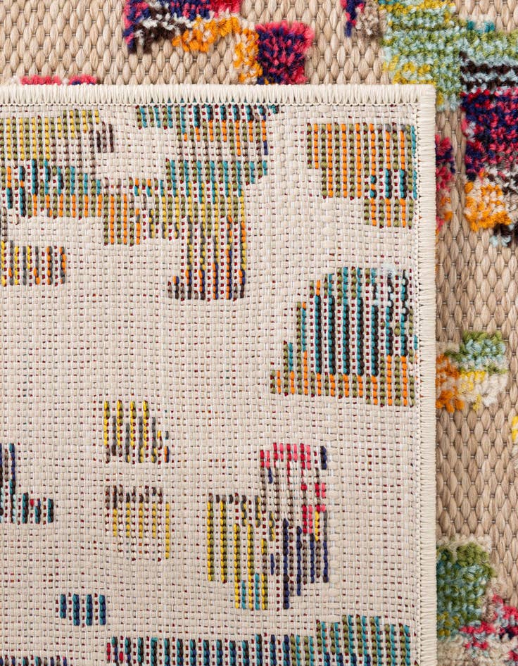 Detail image of  9' x 12'  Washable Casablanca Indoor / Outdoor Rug