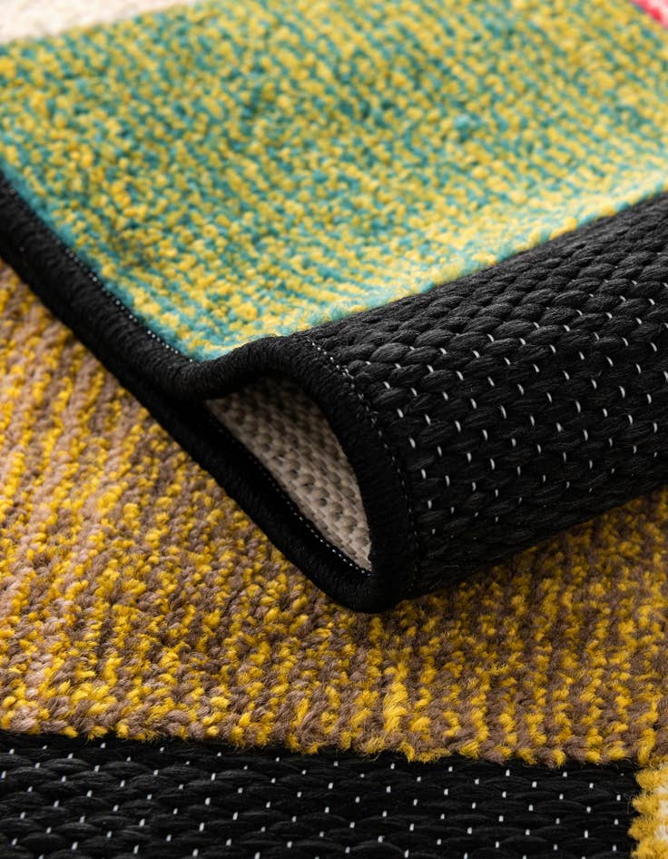 Detail image of  2' x 3'  Washable Casablanca Indoor / Outdoor Rug