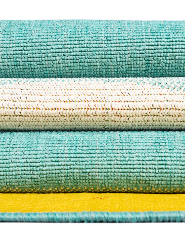 Detail image of  7' 10 x 10'  Washable Coastal Indoor / Outdoor Rug