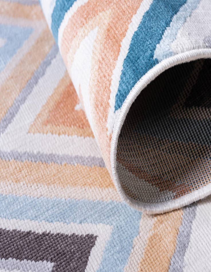 Detail image of 9' x 12' Washable Haven Indoor / Outdoor Rug