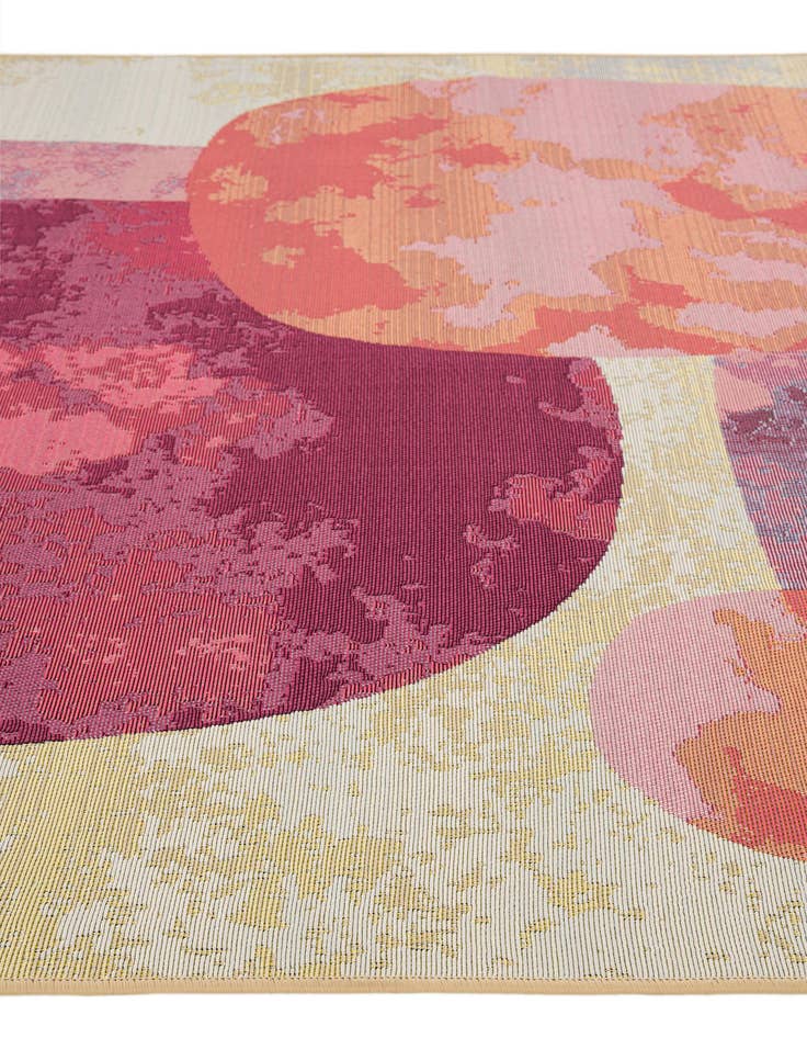 Detail image of  5' 3 x 7' 6  Washable Modern Indoor / Outdoor Rug