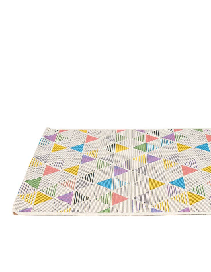 Detail image of  2' x 3'  Washable Modern Indoor / Outdoor Rug