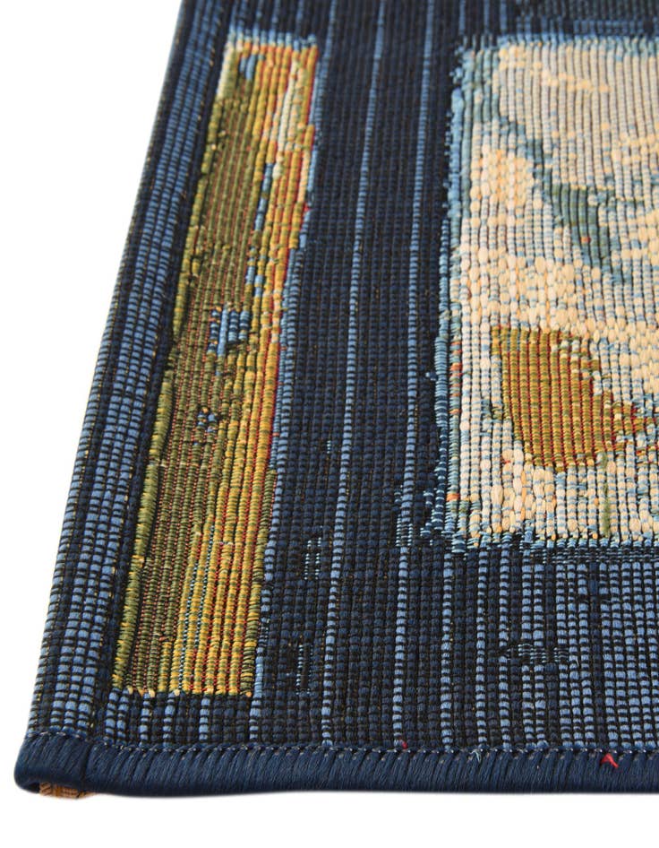 Detail image of  2' 2 x 3'  Washable Modern Indoor / Outdoor Rug