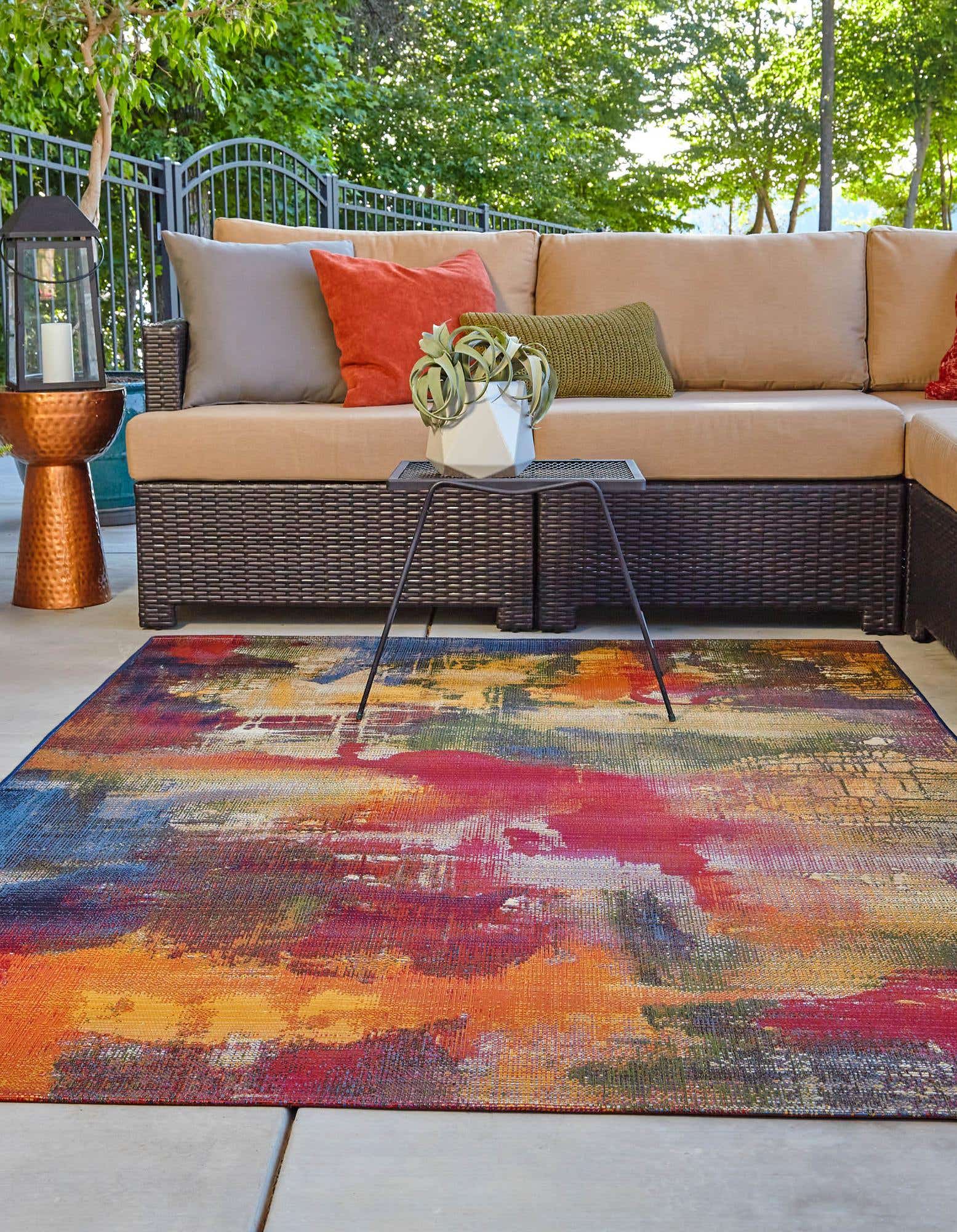 Multicolor 4' x 6' Modern Indoor / Outdoor Rug | Rugs.com