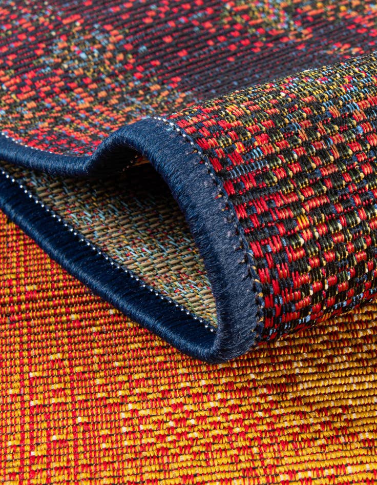 Detail image of  8' x 11' 4  Washable Modern Indoor / Outdoor Rug