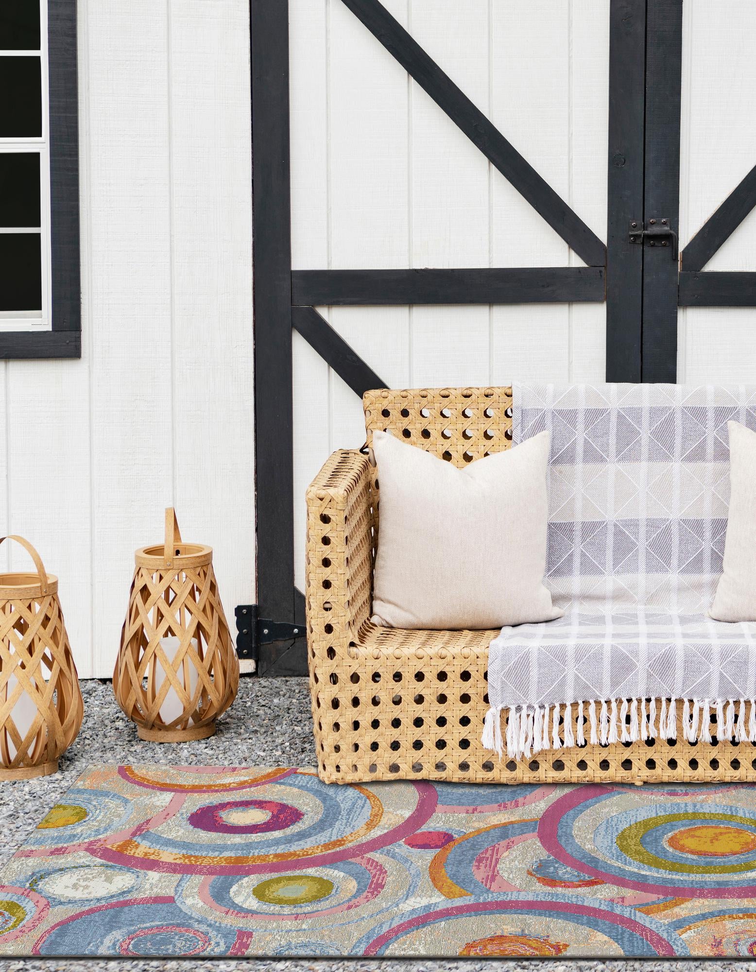 Multicolor 5' x 7' Modern Indoor / Outdoor Rug | Rugs.com