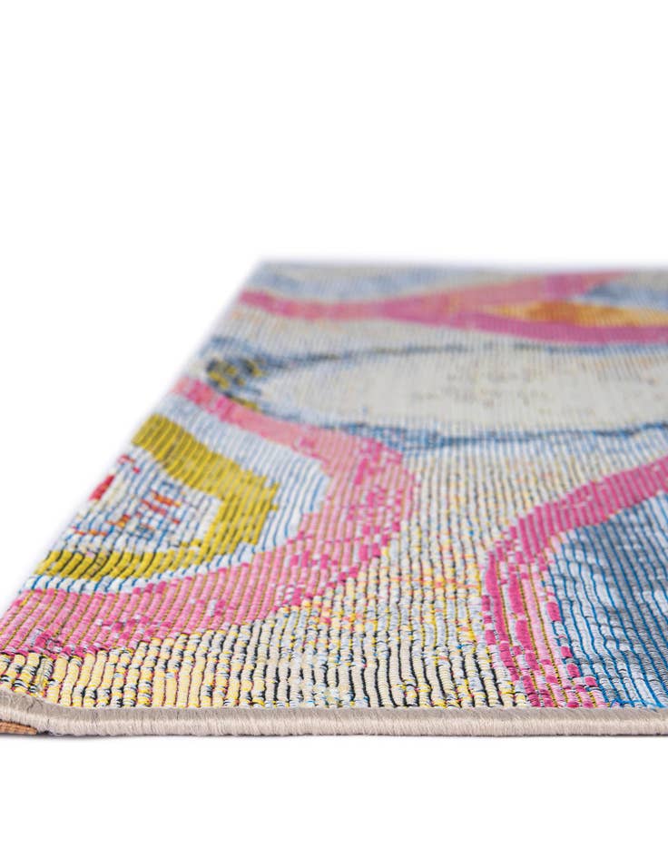 Detail image of  2' x 3'  Washable Modern Indoor / Outdoor Rug