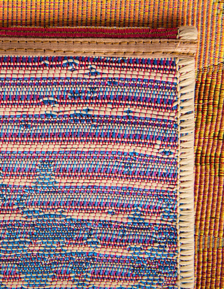 Detail image of  7' 10 x 10'  Washable Modern Indoor / Outdoor Rug