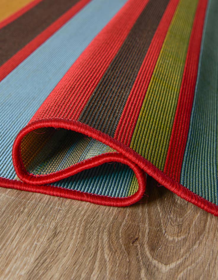 Detail image of 5' 3 x 8' Washable Modern Indoor / Outdoor Rug