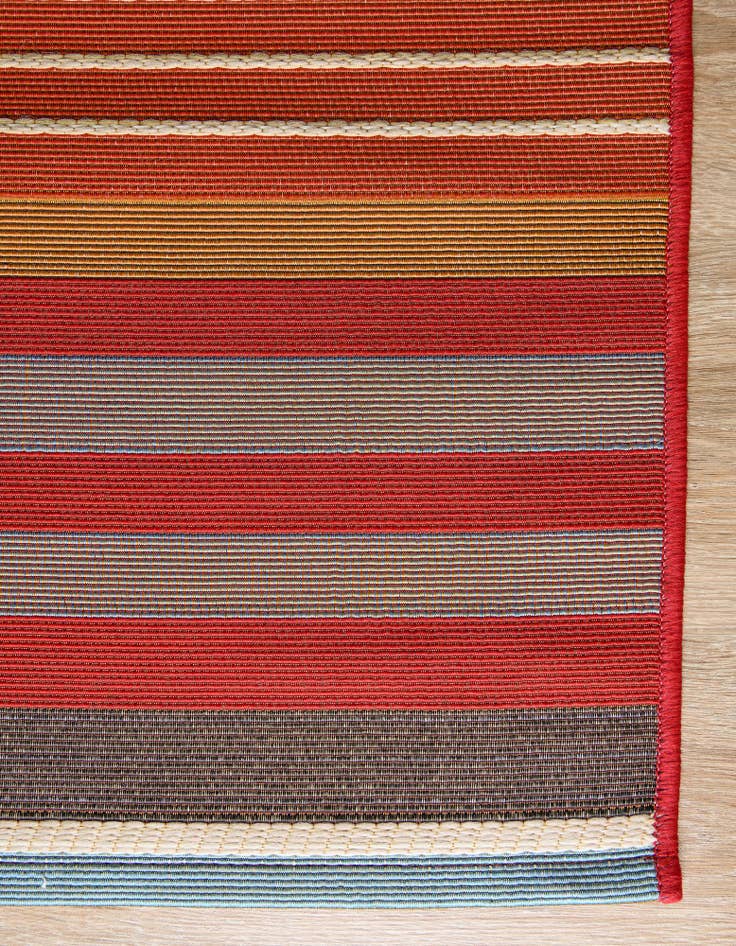 Detail image of 5' 3 x 8' Washable Modern Indoor / Outdoor Rug