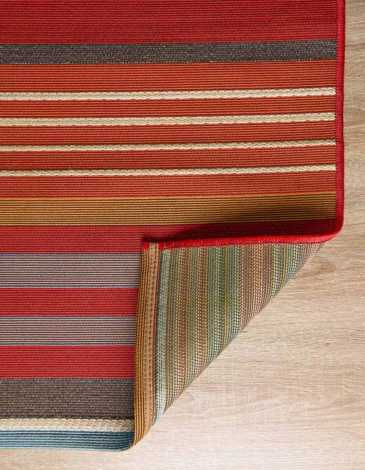 Detail image of 5' 3 x 8' Washable Modern Indoor / Outdoor Rug