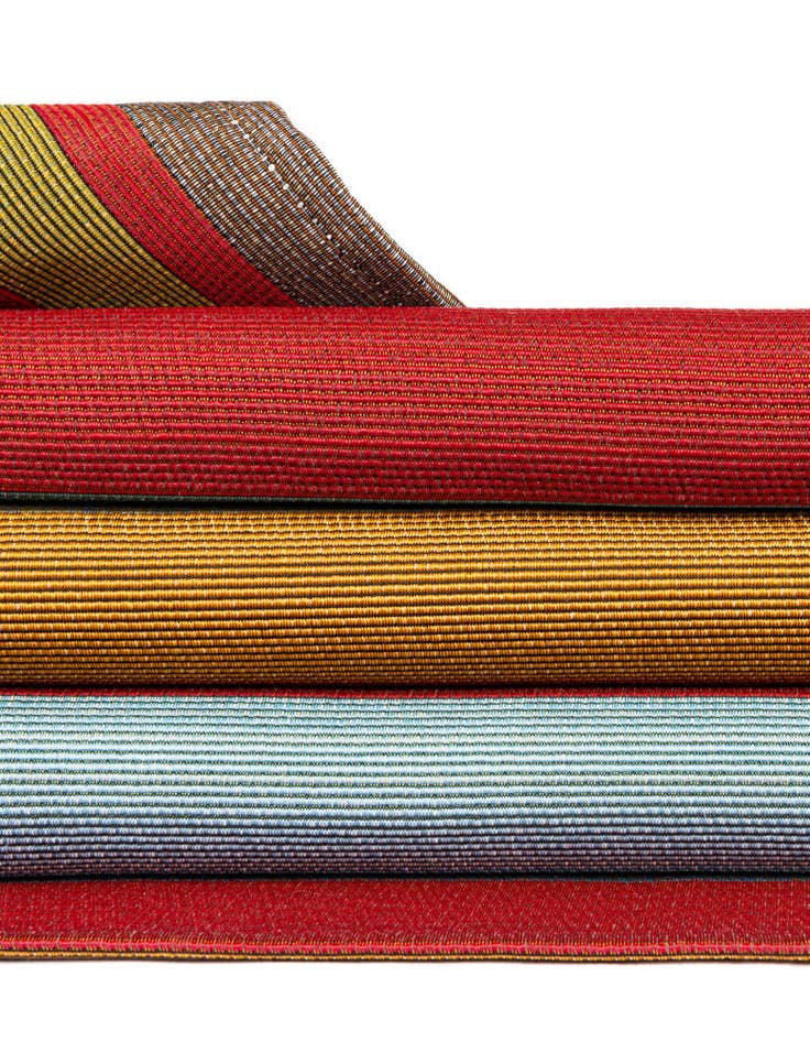 Detail image of  7' 10 x 10'  Washable Modern Indoor / Outdoor Rug