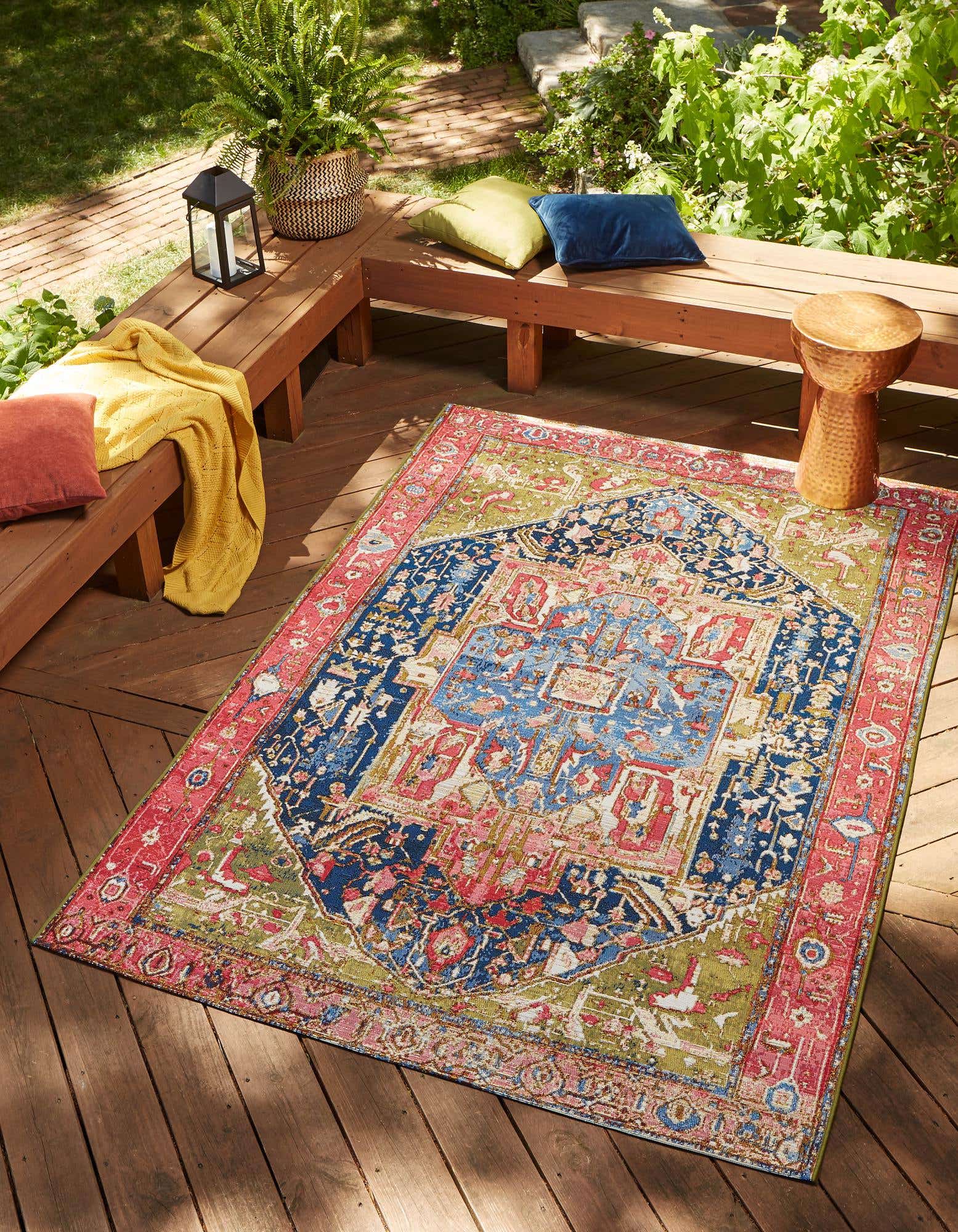 Multicolor 10' x 12' Traditional Indoor / Outdoor Rug | Rugs.com