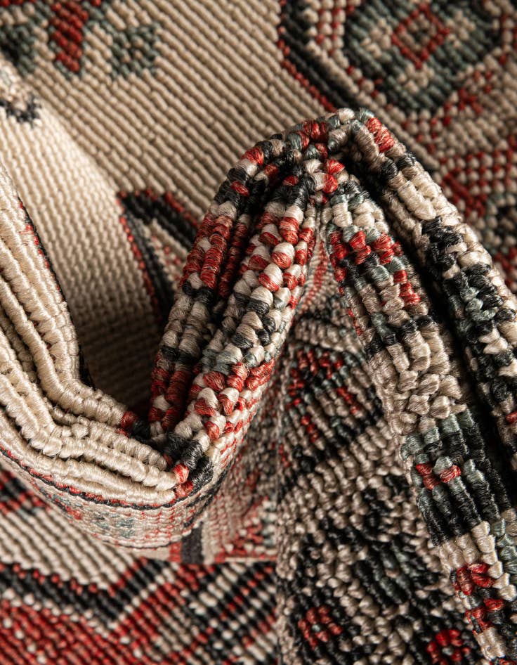 Detail image of  2' x 3'  Washable Traditional Indoor / Outdoor Rug