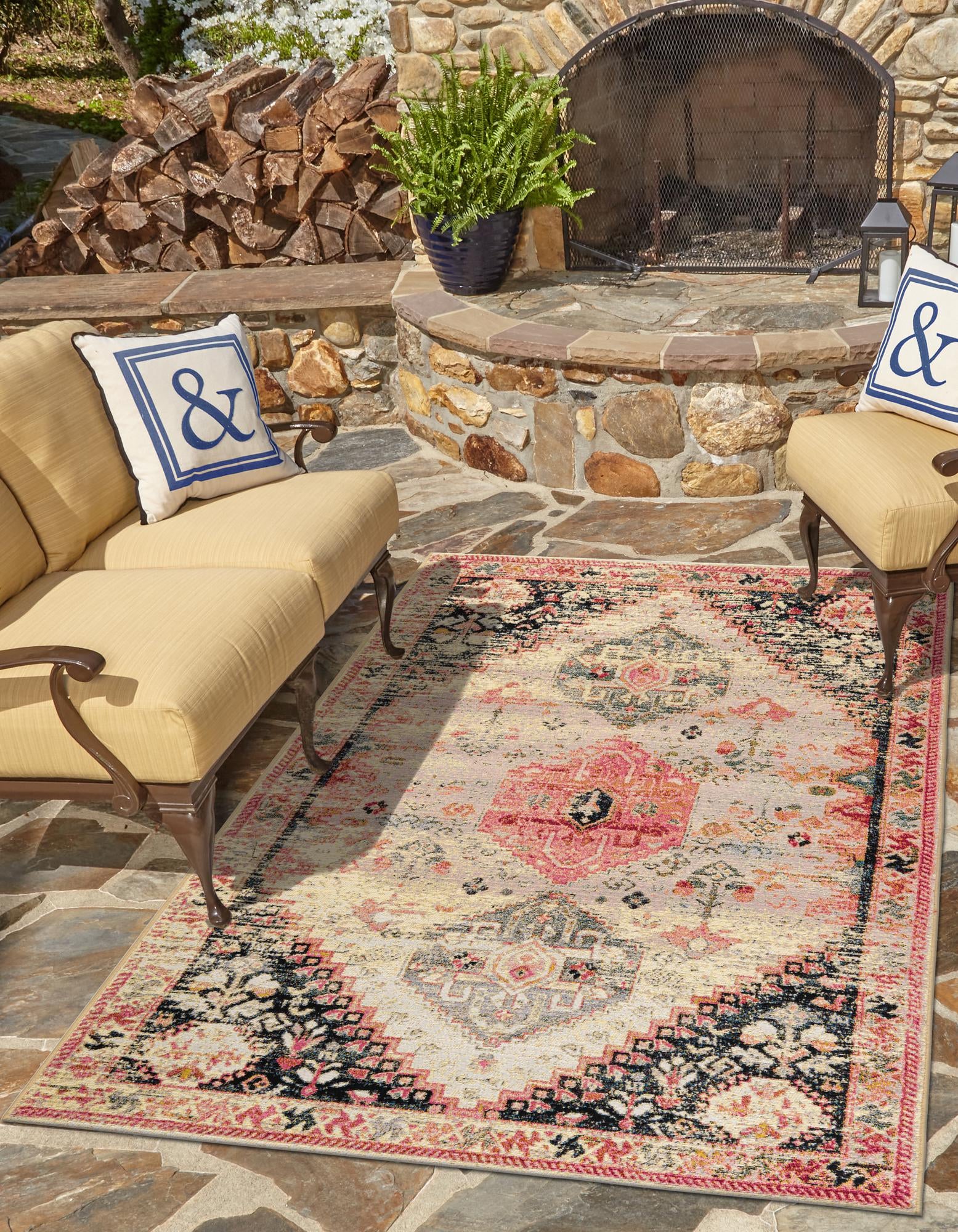 Multicolor 5' x 7' Traditional Indoor / Outdoor Rug | Rugs.com