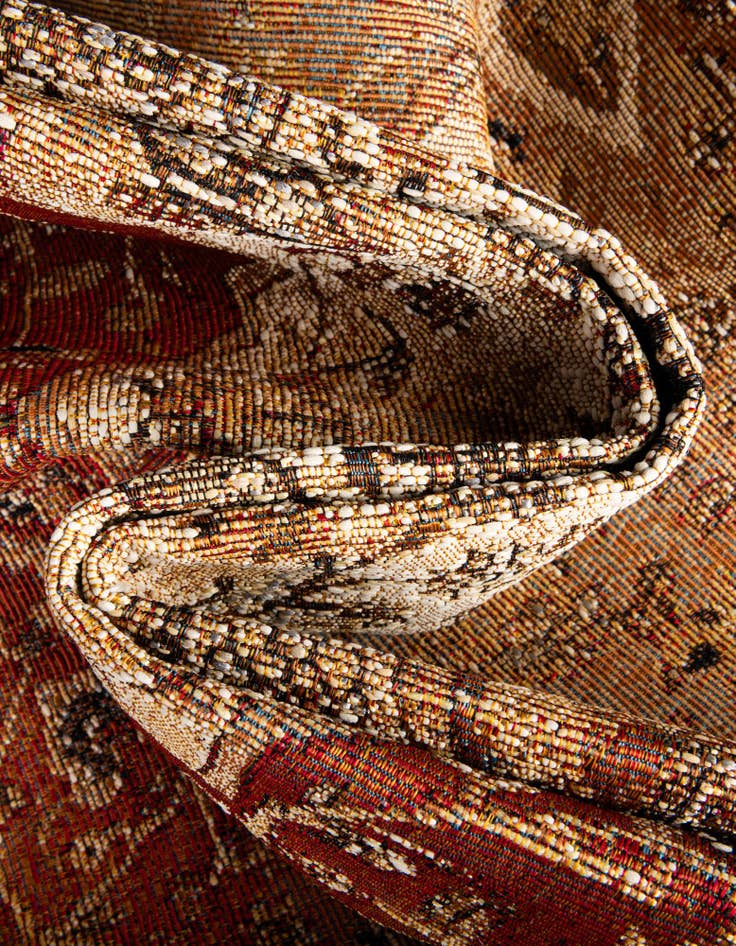 Detail image of  4' x 6'  Washable Traditional Indoor / Outdoor Rug