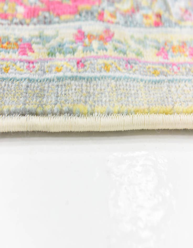 Detail image of  5' 5 x 8' Santiago Rug