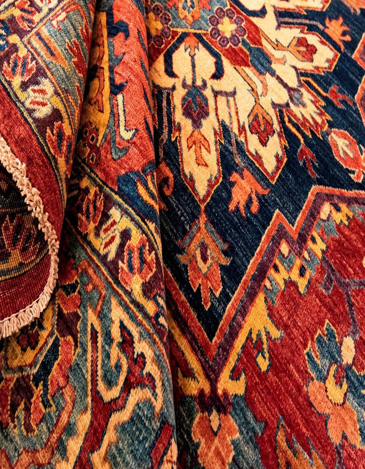 Detail image of  7' 4 x 9' 9 Sara Wool Rug