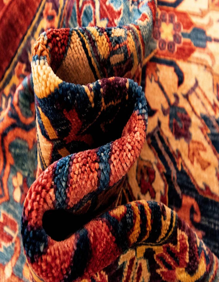 Detail image of  7' 4 x 9' 9 Sara Wool Rug