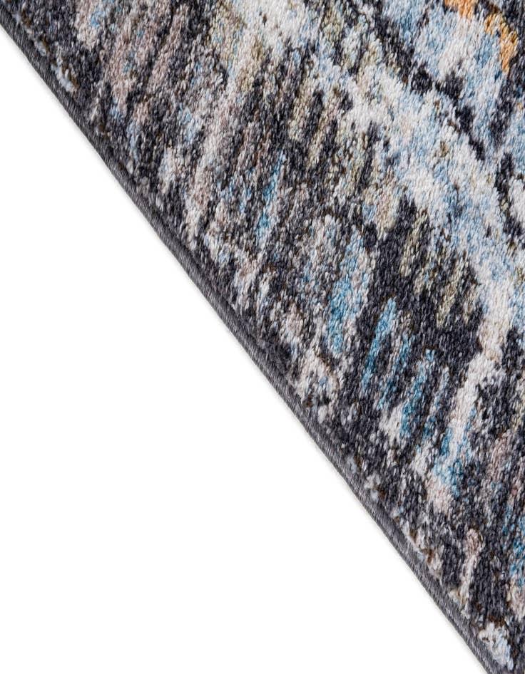 Detail image of 5' 3 x 7' 5 Sevilla Rug