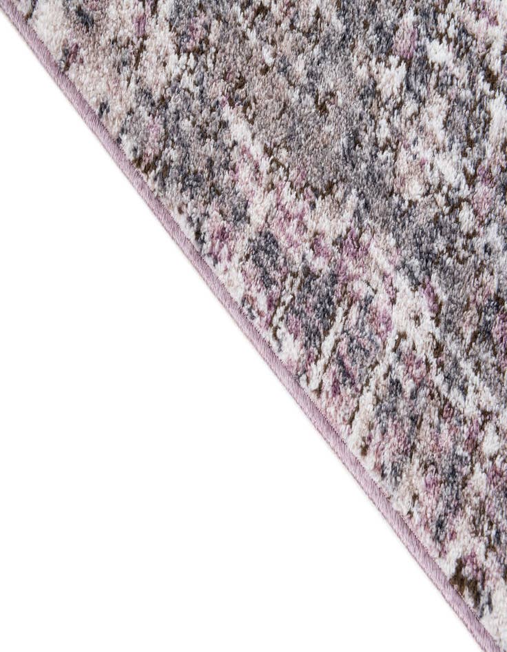 Detail image of  5' 3 x 7' 5 Sevilla Rug