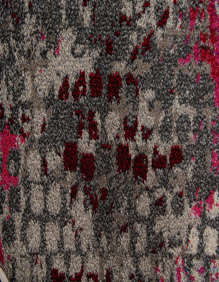 Detail image of  5' 2 x 7' 7 Sevilla Rug