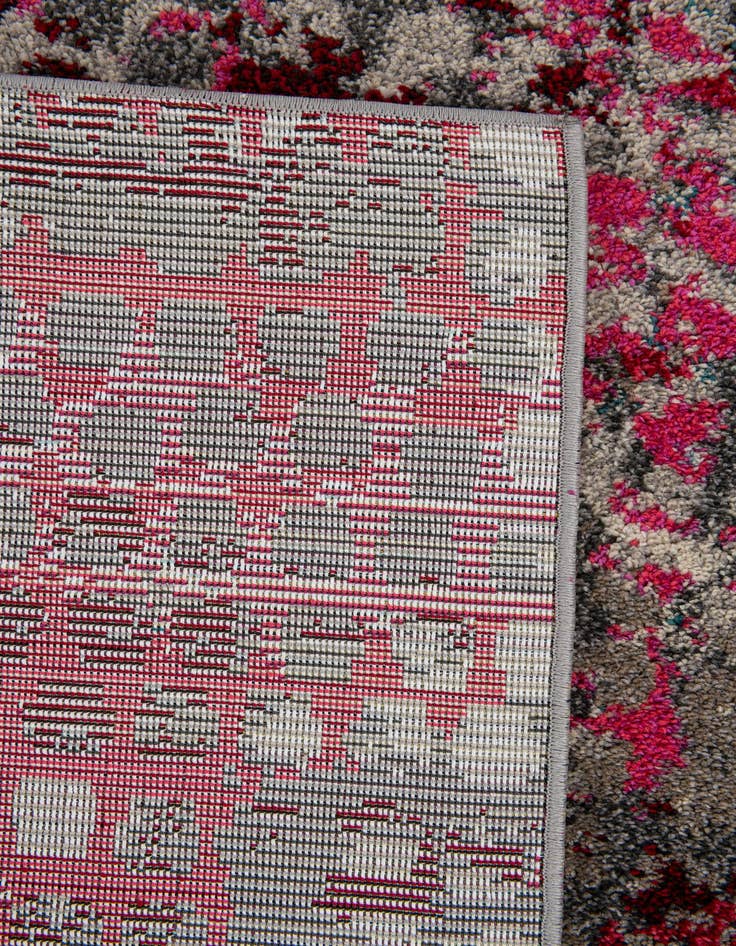 Detail image of  5' 2 x 7' 7 Sevilla Rug