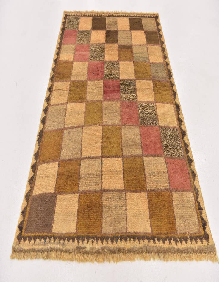 Detail image of 3' 5 x 4' 10 Hand Knotted Shiraz-Gabbeh Persian Wool Rug