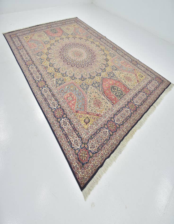 Detail image of  9' 6 x 13' 4  Hand Knotted Tabriz Persian Rug