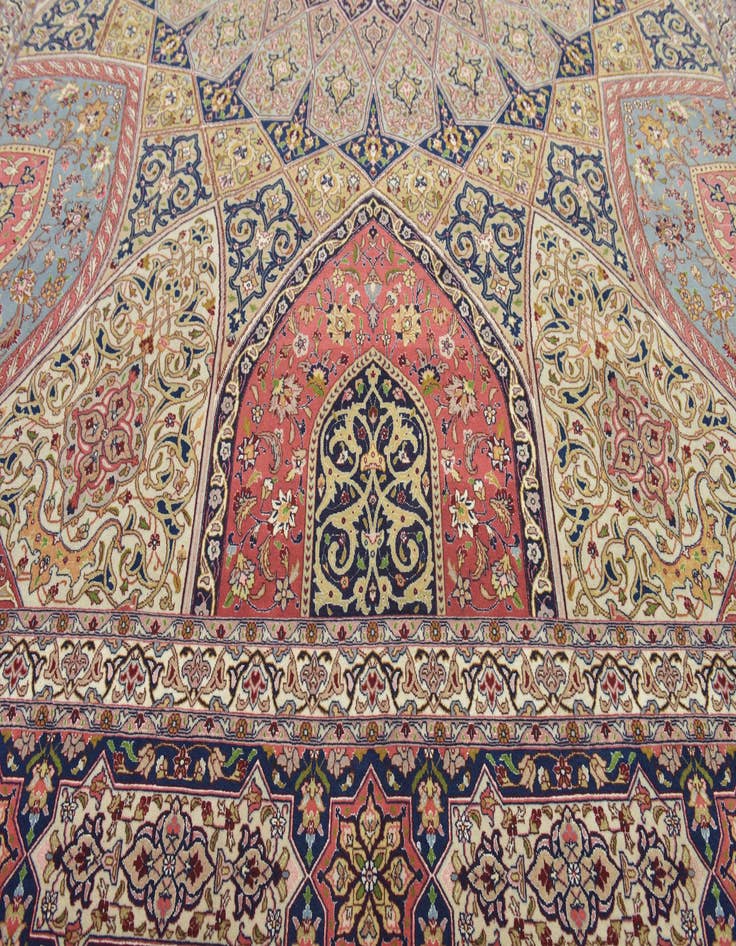 Detail image of  9' 6 x 13' 4  Hand Knotted Tabriz Persian Rug
