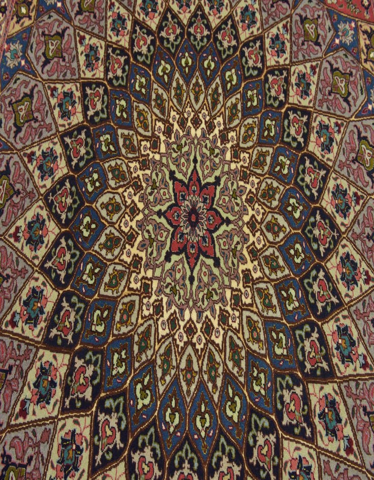 Detail image of  5' 5 x 8'  Hand Knotted Tabriz Persian Rug