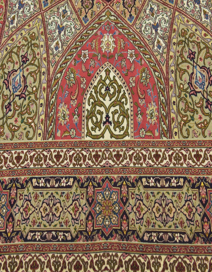 Detail image of  8' 3 x 11' 8  Hand Knotted Tabriz Persian Rug