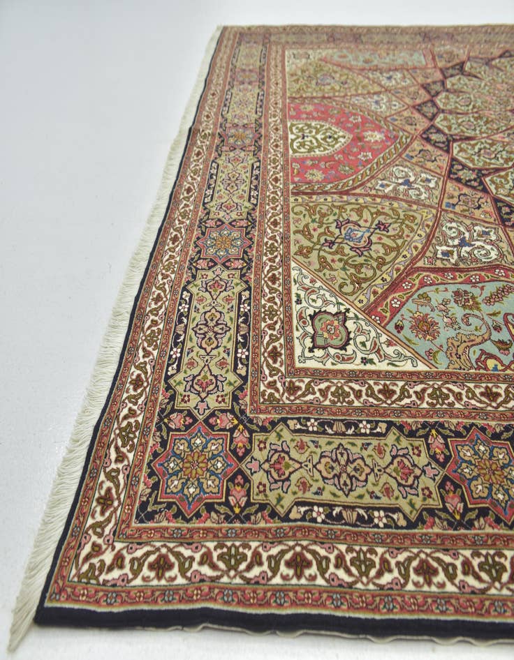 Detail image of  8' 3 x 11' 8  Hand Knotted Tabriz Persian Rug