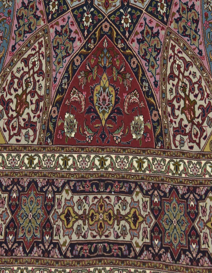 Detail image of  6' 8 x 8' 6  Hand Knotted Tabriz Persian Rug