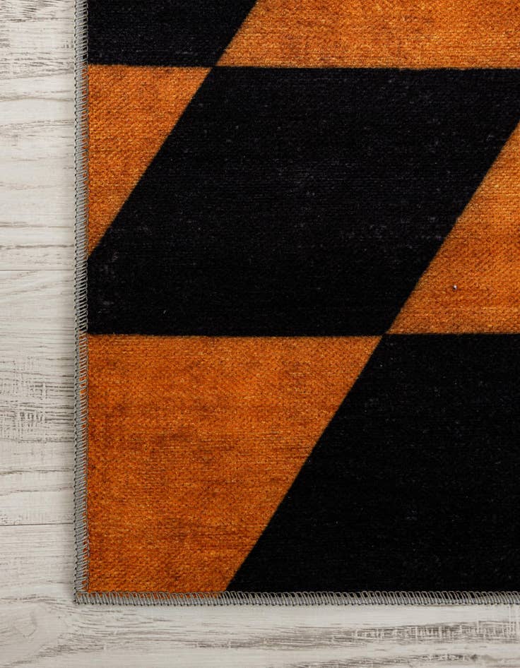 Detail image of  7' x 10' Maryland The Flag Collection Rug