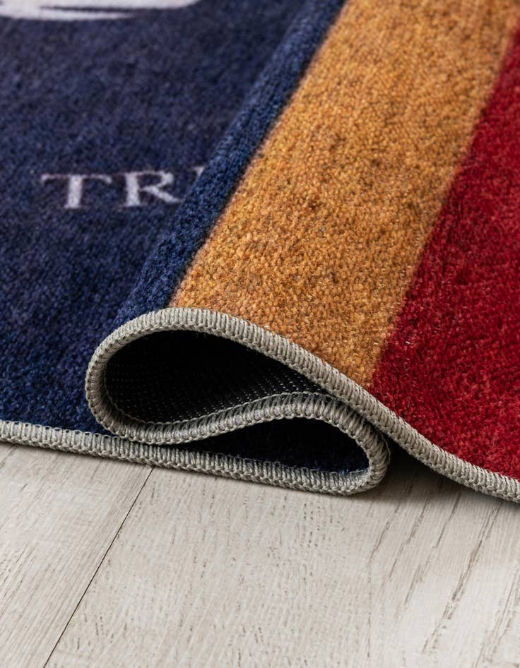 Detail image of  5' x 7' Mississippi The Flag Collection Rug