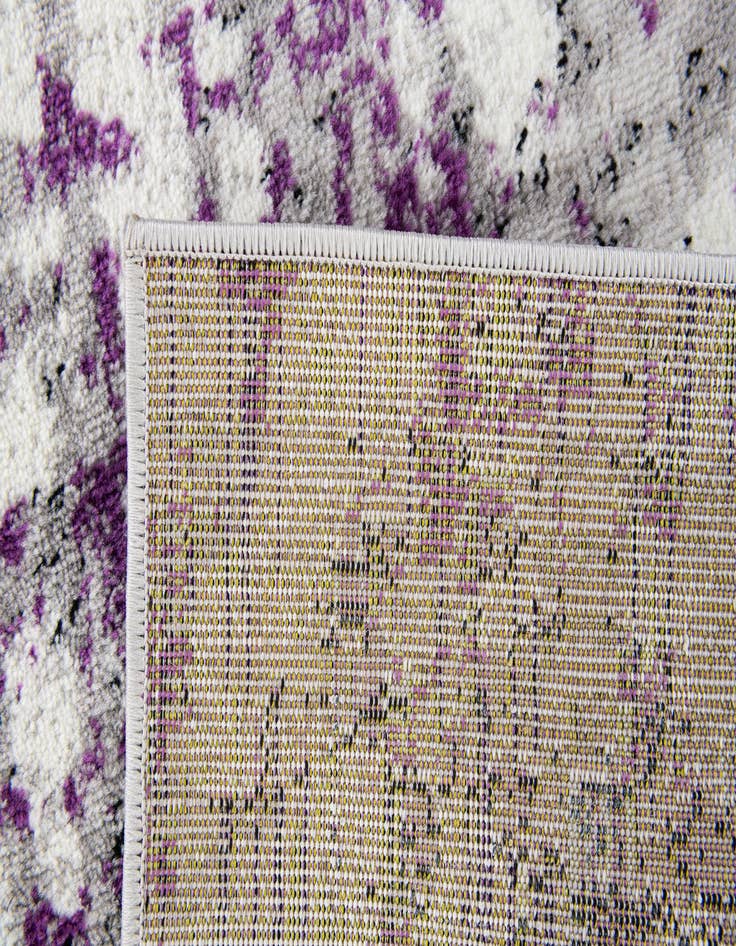 Detail image of 3' 2 x 5' Theia Rug