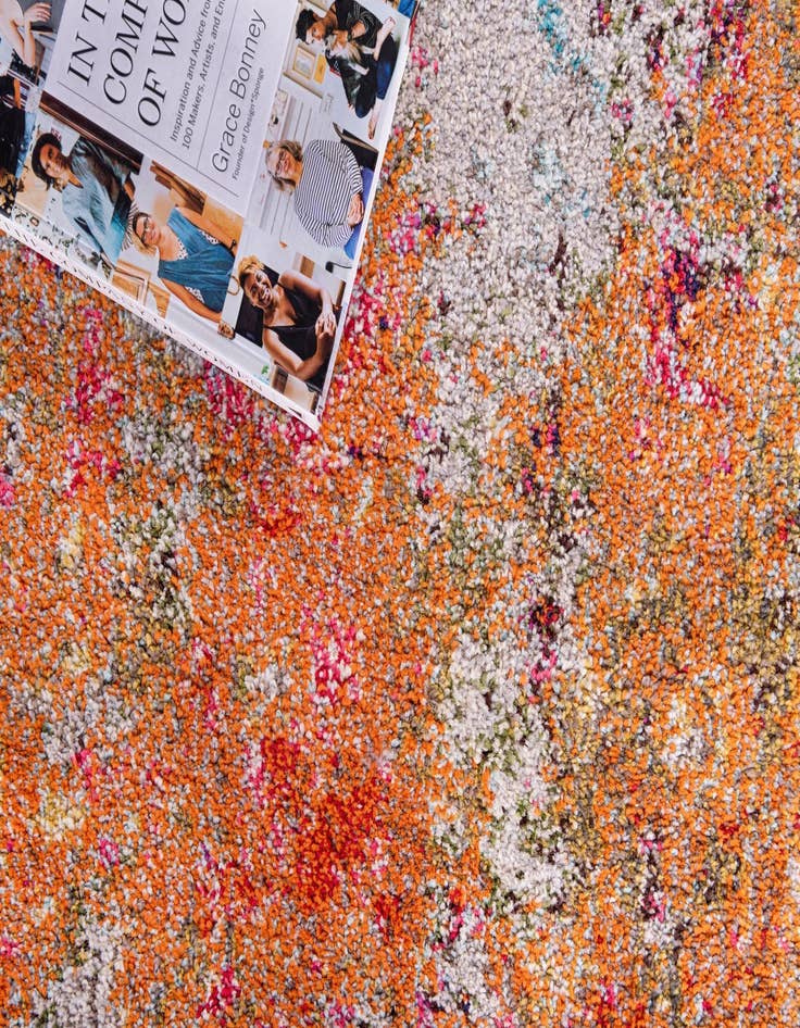 Detail image of  10' 6 x 16' 5  Washable Theia Rug