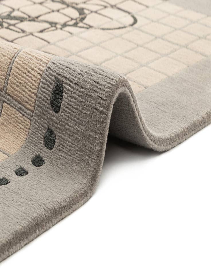 Detail image of  4' 7 x 6' 7  Hand Knotted Tibet Rug