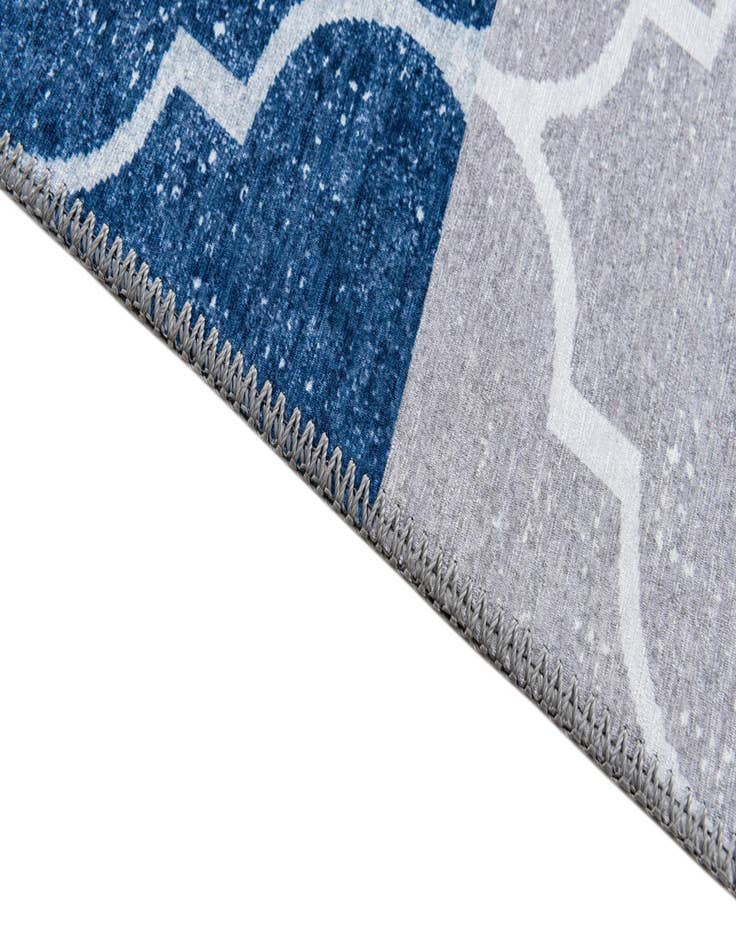 Detail image of  5' 3 x 7' 7 Timeless Rug