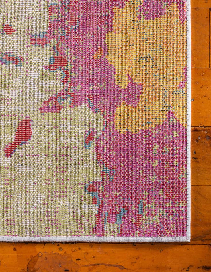 Detail image of  3' 3 x 5' 3 Tuscany Rug